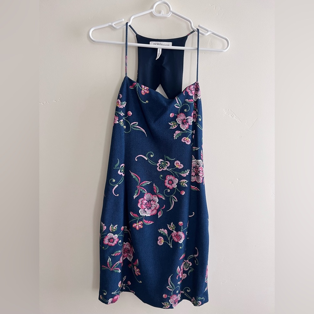 BCBGeneration Size 6 Blue with Embroidered Flower Mini Dress